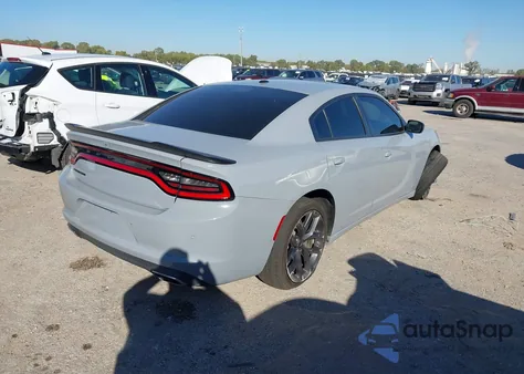 2022 Dodge Charger Sxt Rwd z USA, uszkodzony, nr VIN 2C3CDXBG8NH216867